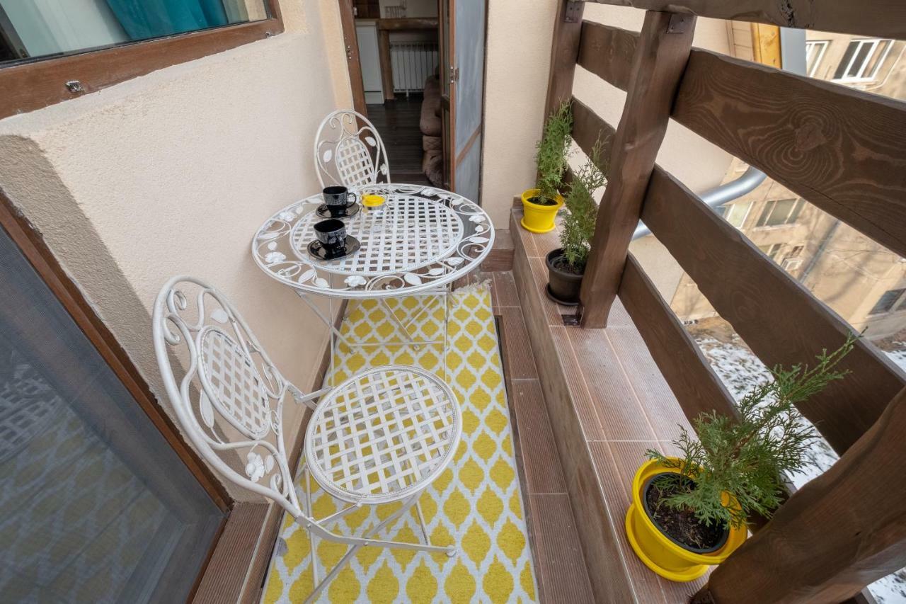 2-Bedroom Elegant Apartment In Mediterranean Style Sofia Zewnętrze zdjęcie